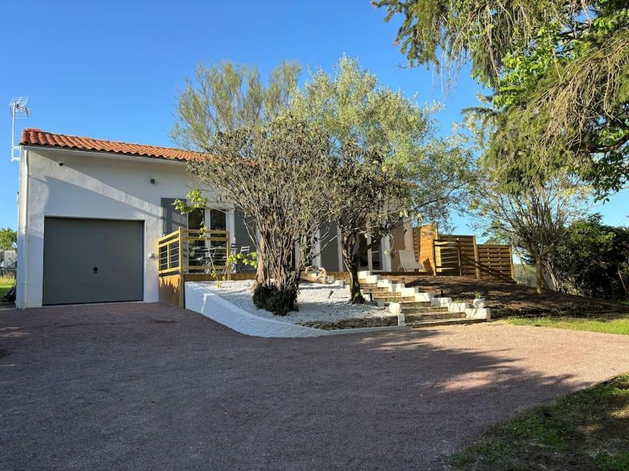 Maison, Pour Passer Un Merveilleux Sejour Meursac Luaran gambar